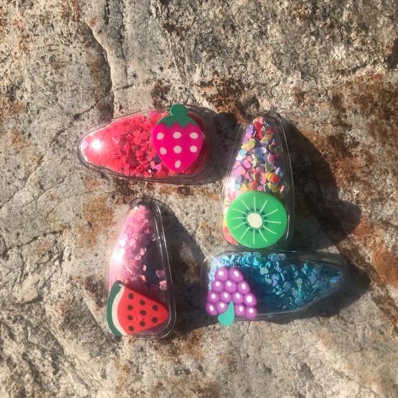 Fruity🍋🍓🍇🍉🥝 Hair Clips/Pins - Picture 1 of 6